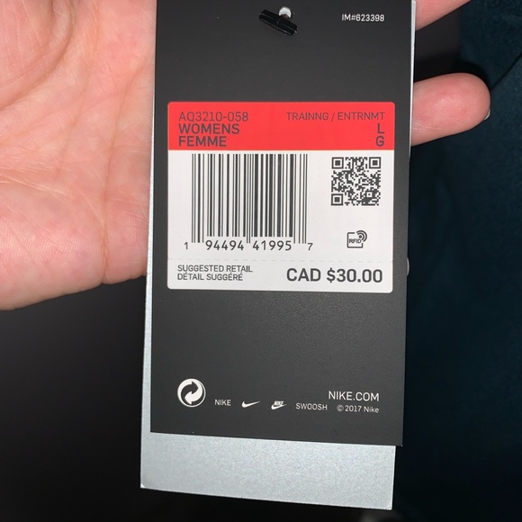 🆕 Nike Dri-FIT Crew Shirt - Picture 5 of 5